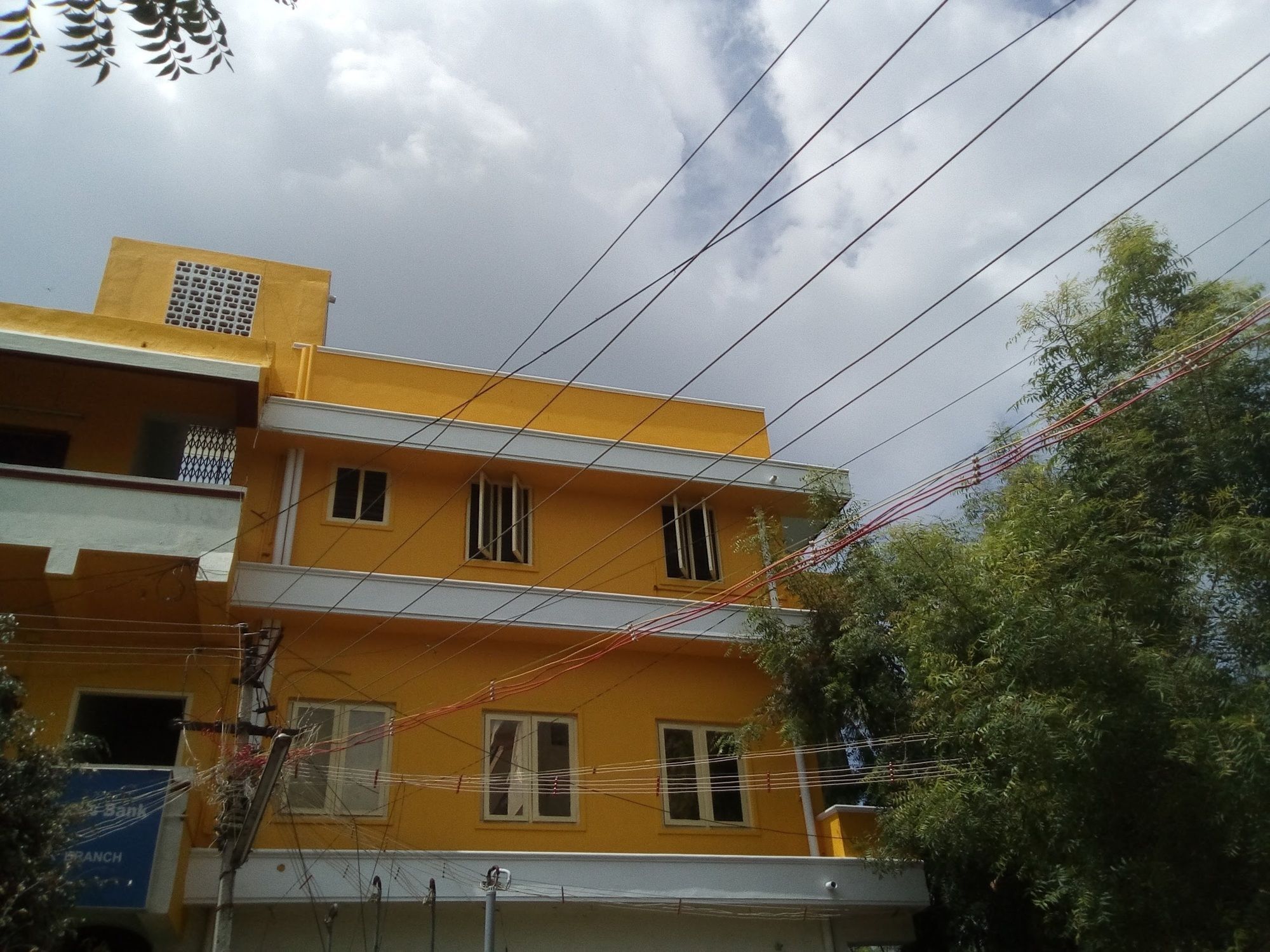 The Lost Hostel, Madurai Luaran gambar